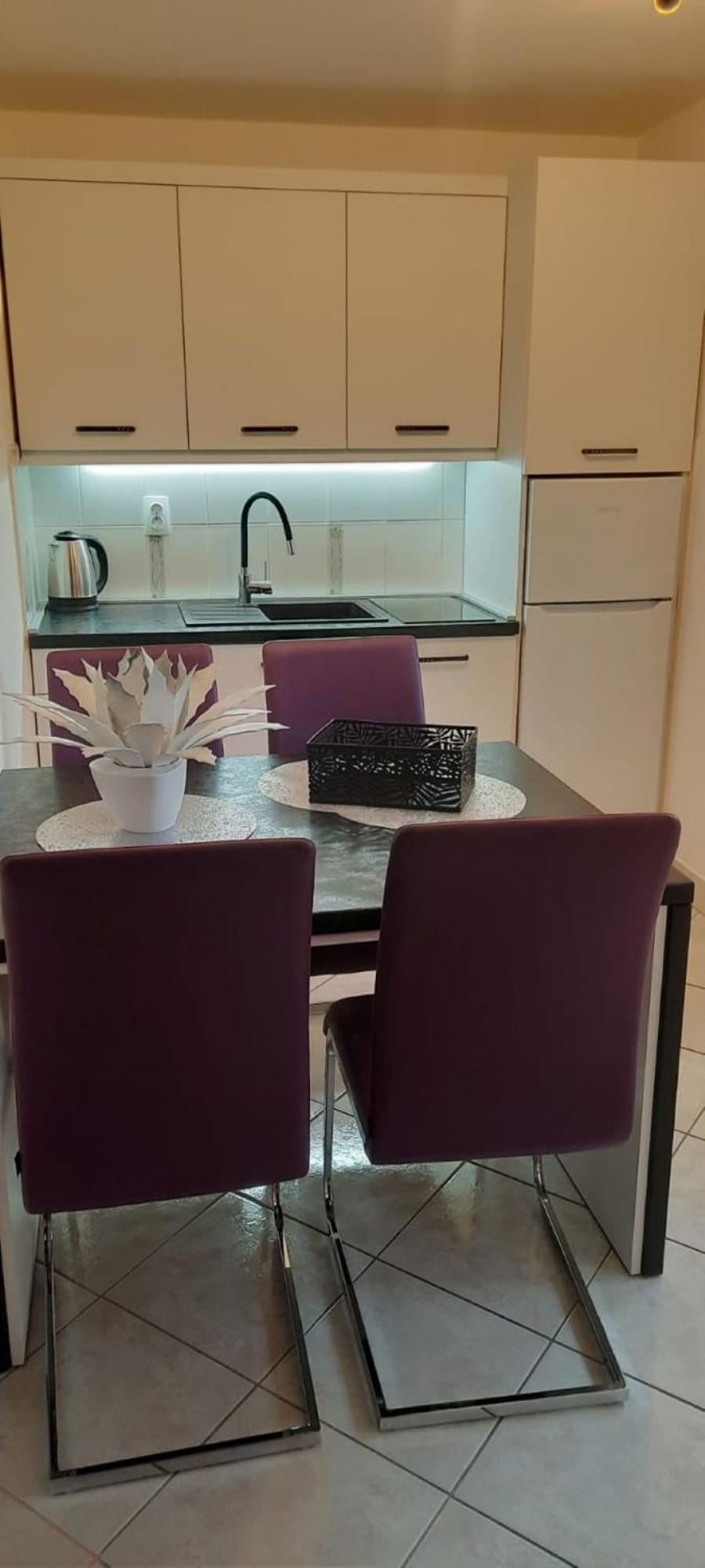 Apartment Marija Nada *